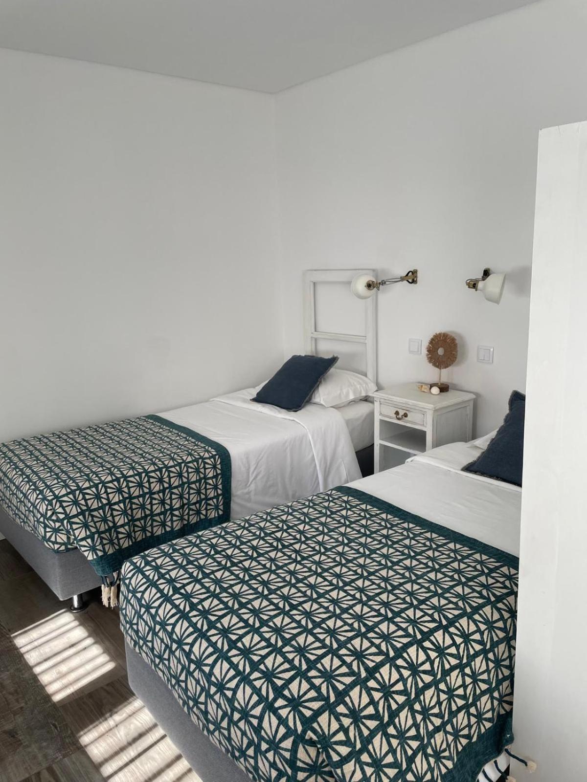 אספיניו Botica Guesthouse מראה חיצוני תמונה