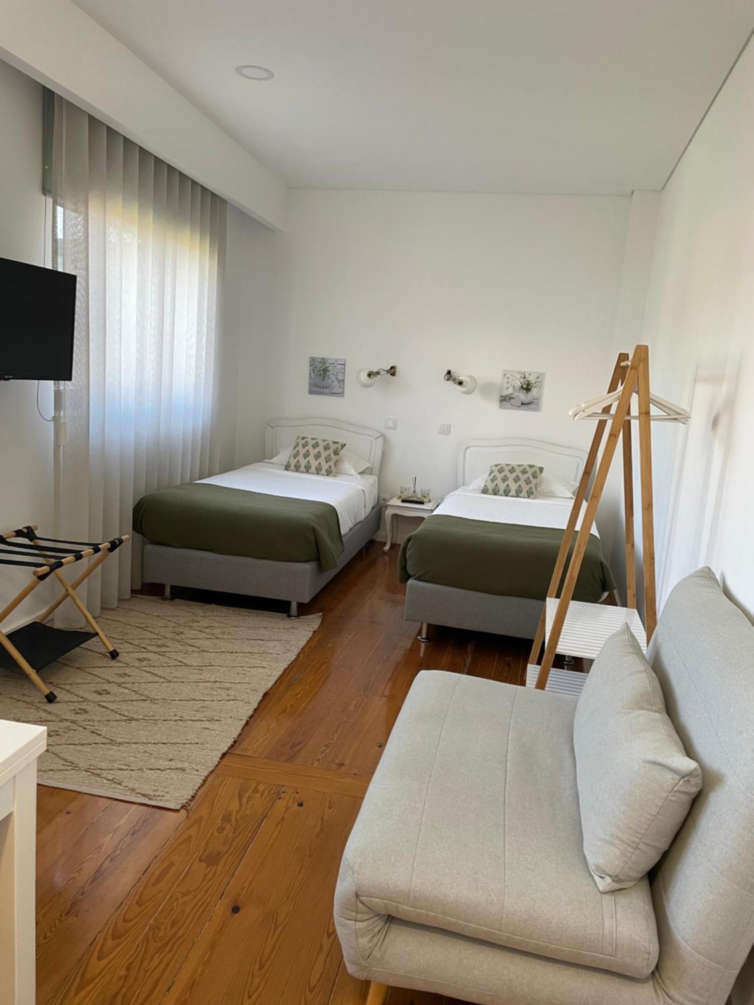 אספיניו Botica Guesthouse מראה חיצוני תמונה